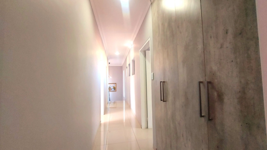 4 Bedroom Property for Sale in Melodie North West